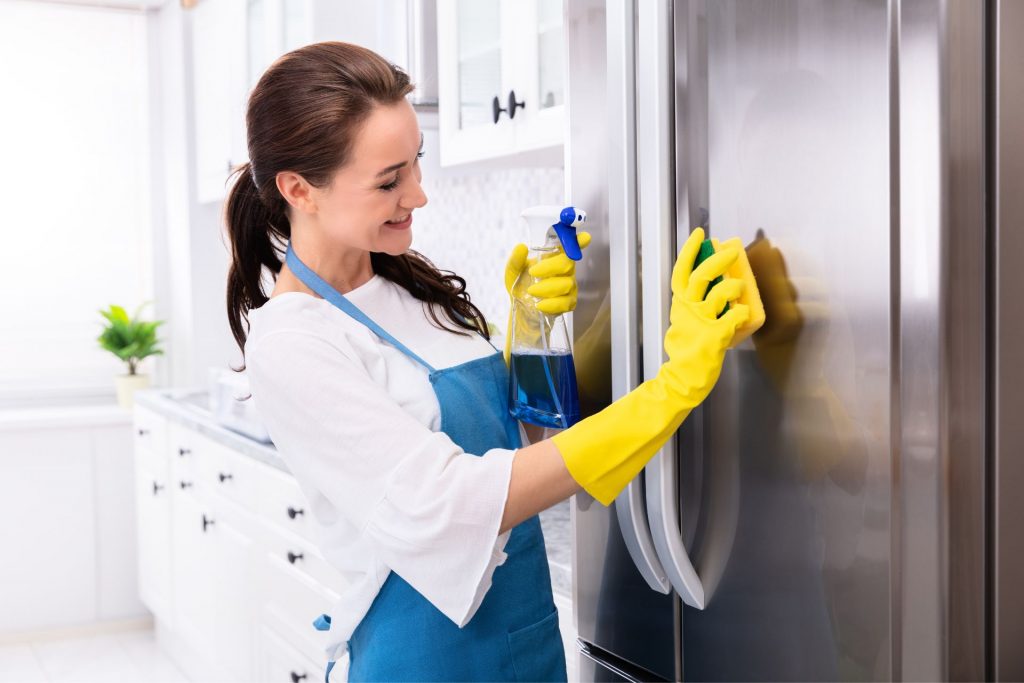 https://dustitdown.com/wp-content/uploads/2022/07/Spring-Hill-Cleaning-Services-1024x683.jpg